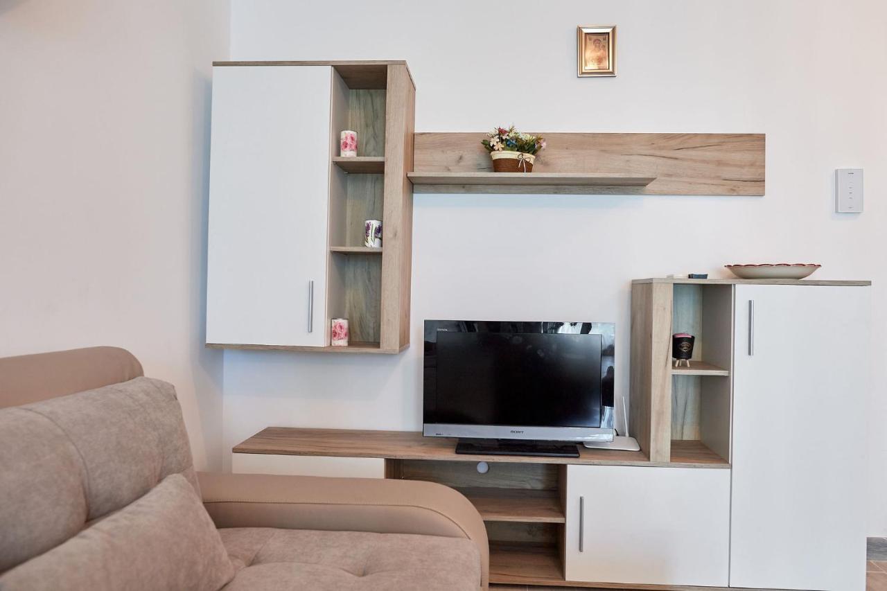 Rubic Apartment Spa N Pool Beach Resort Navodari Ngoại thất bức ảnh